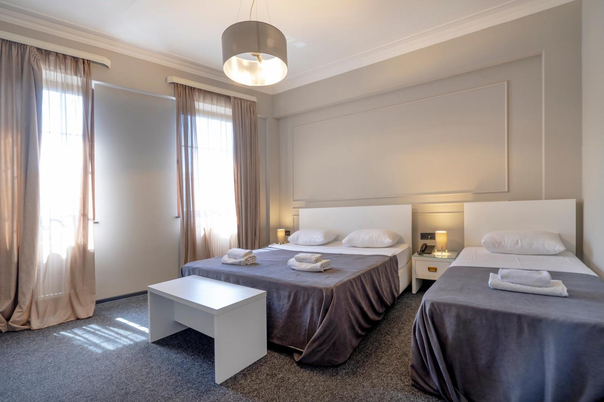 Hotel Piazza Tbiliszi Szoba fotó