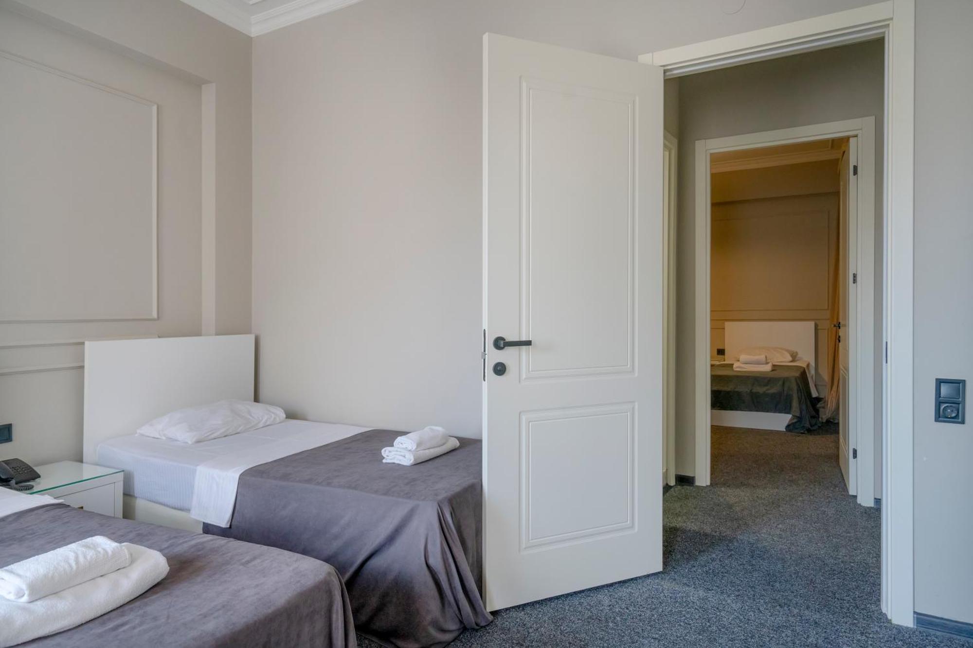 Hotel Piazza Tbiliszi Szoba fotó