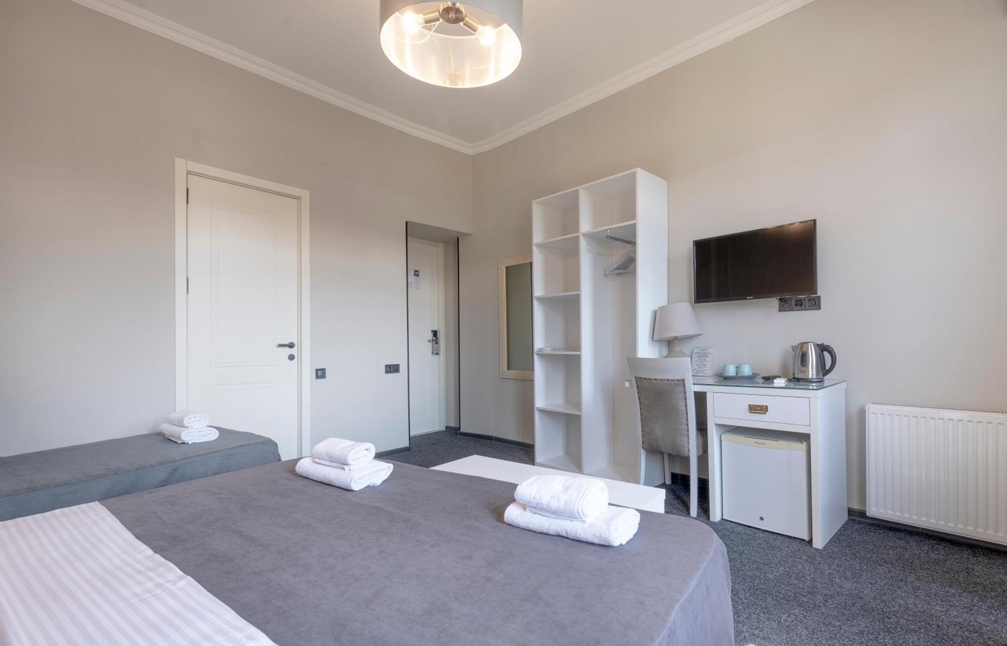 Hotel Piazza Tbiliszi Szoba fotó