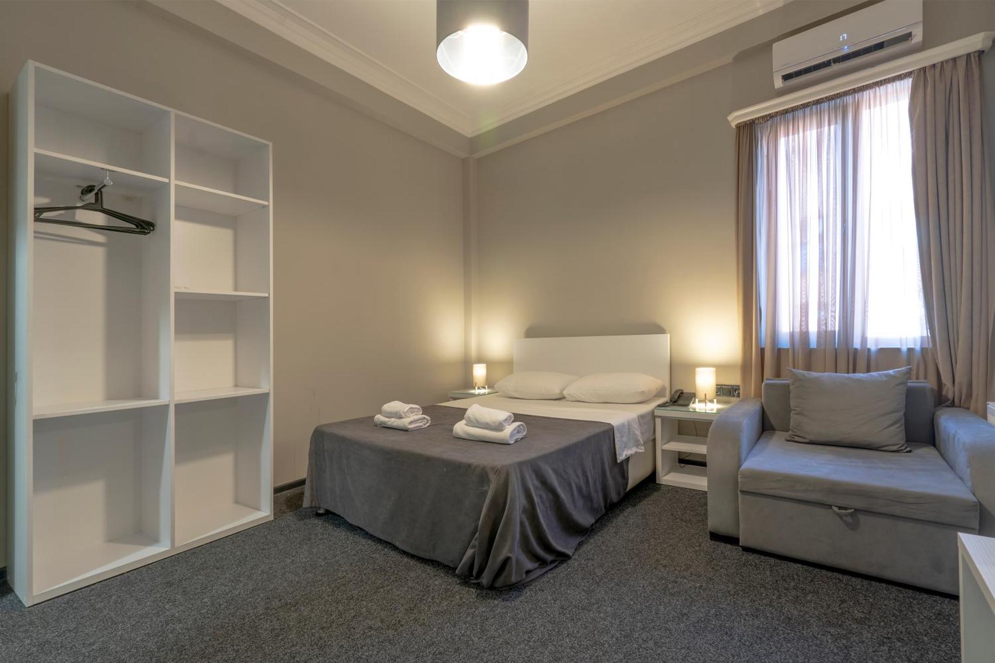 Hotel Piazza Tbiliszi Szoba fotó