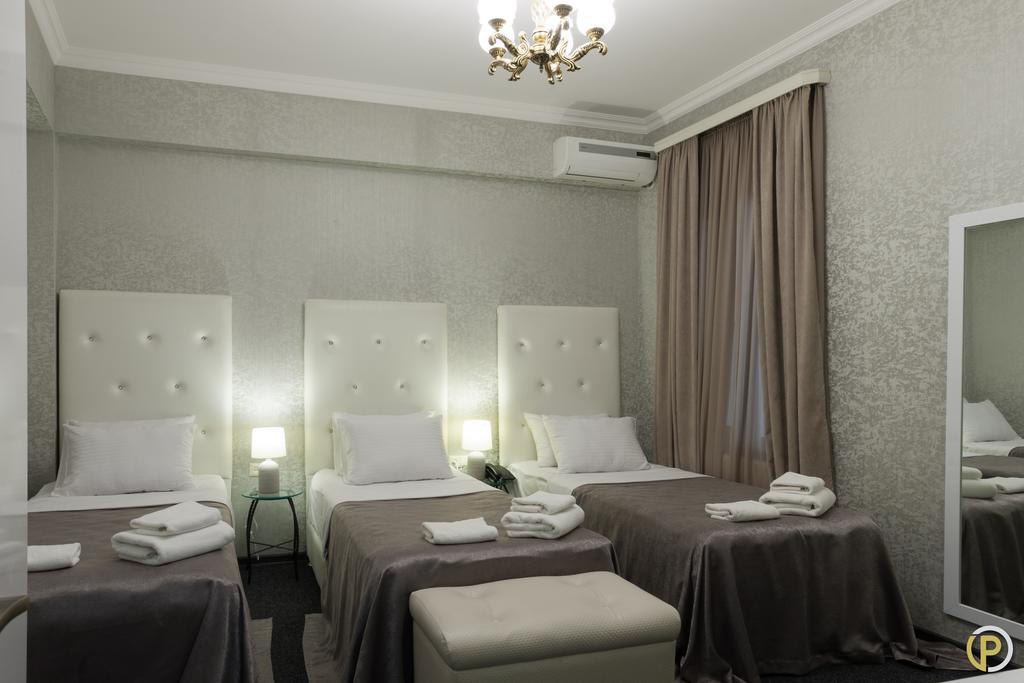 Hotel Piazza Tbiliszi Kültér fotó